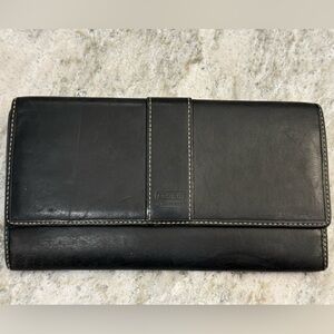 Coach Black Leather Tri-Fold Wallet Collection